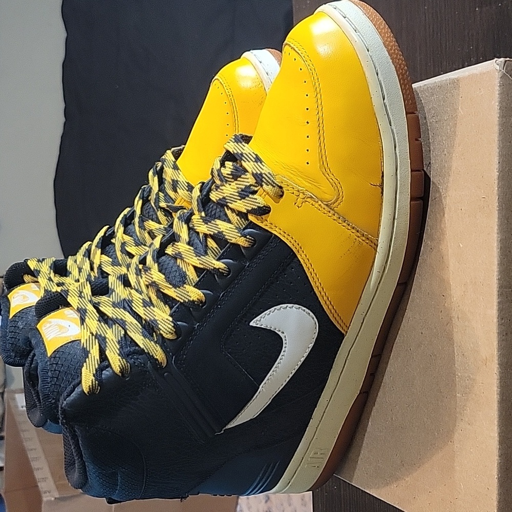 Nike Air Force II Rare "Black Yellow Gum" (2009) Mens 11.5 EUC - Picture 3 of 12
